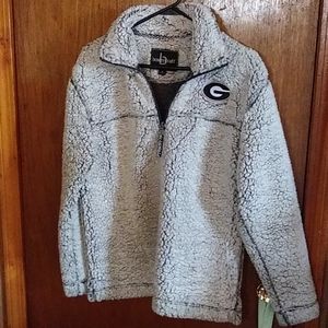 Sherpa Georgia bulldog pullover